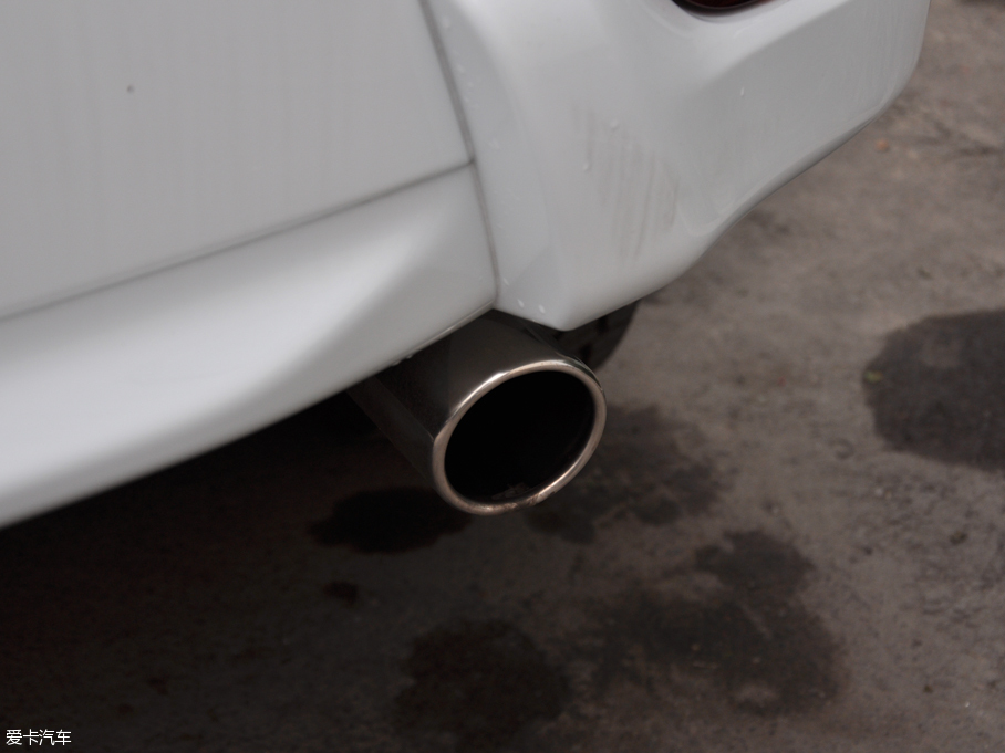 2016ʮmu-X΂b 3.0T (q) Ԅ 