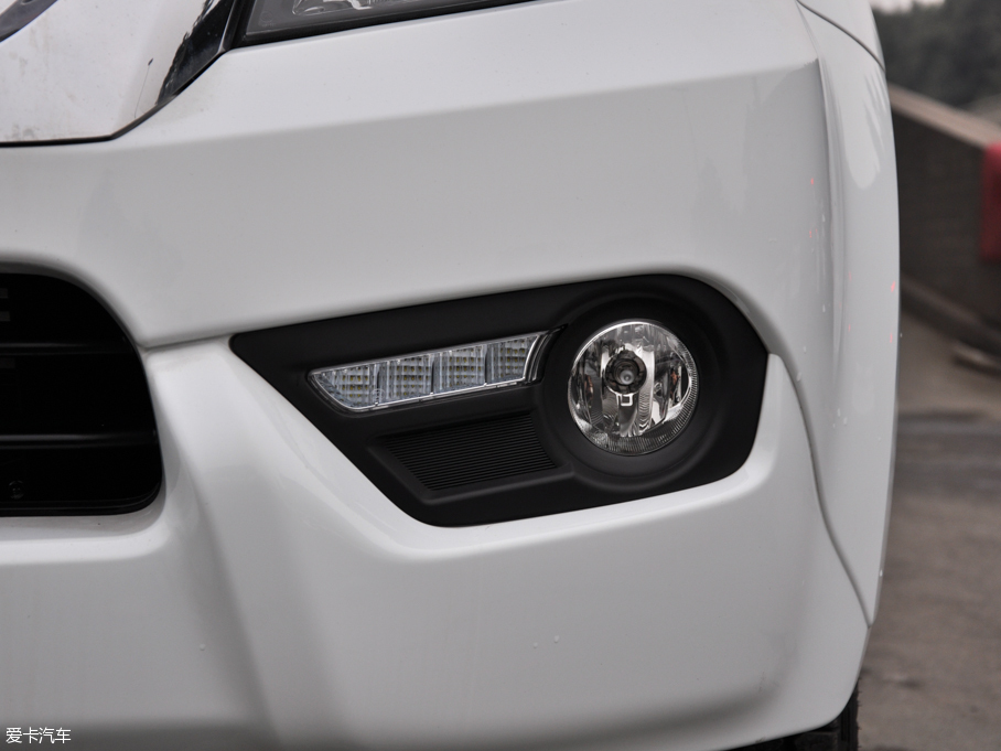 2016ʮmu-X΂b 3.0T  Ԅ 