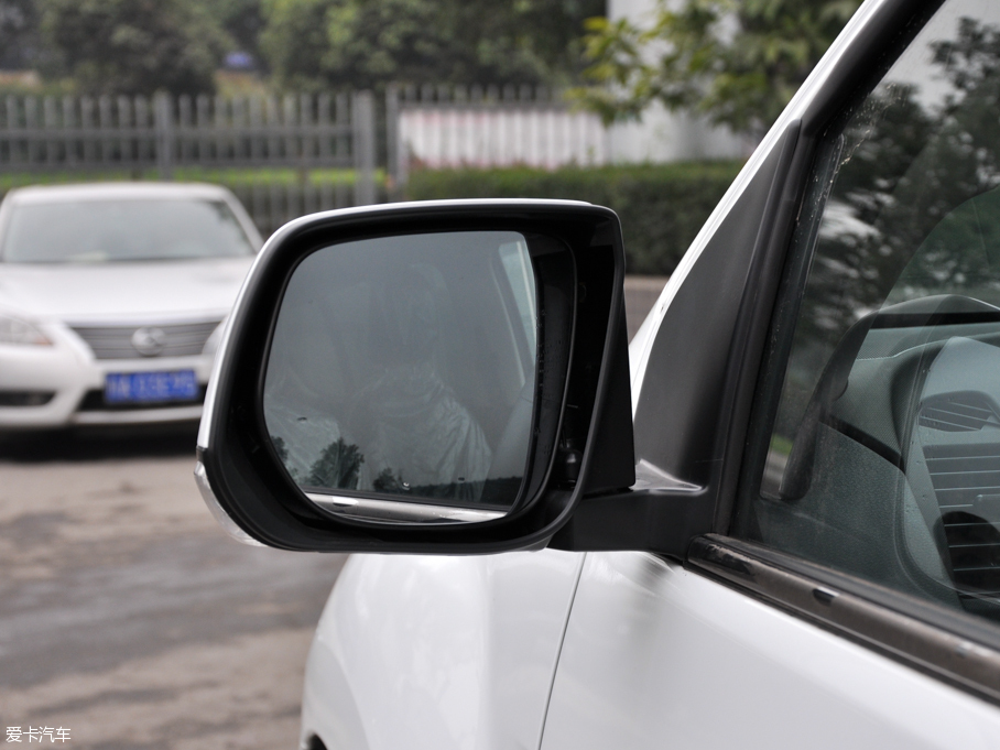 2016ʮmu-X΂b 3.0T  Ԅ 