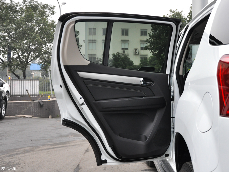 2016ʮmu-X΂b 3.0T  Ԅ 