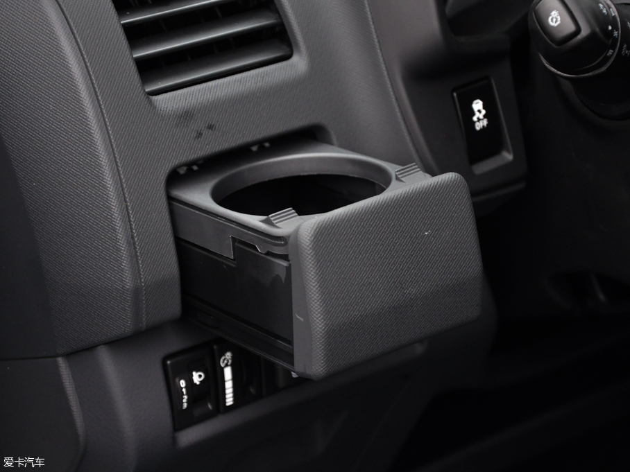 2016ʮmu-X΂b 3.0T  Ԅ 