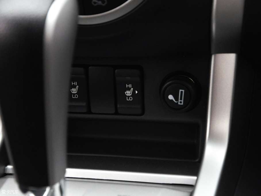 2016ʮmu-X΂b 3.0T  Ԅ 