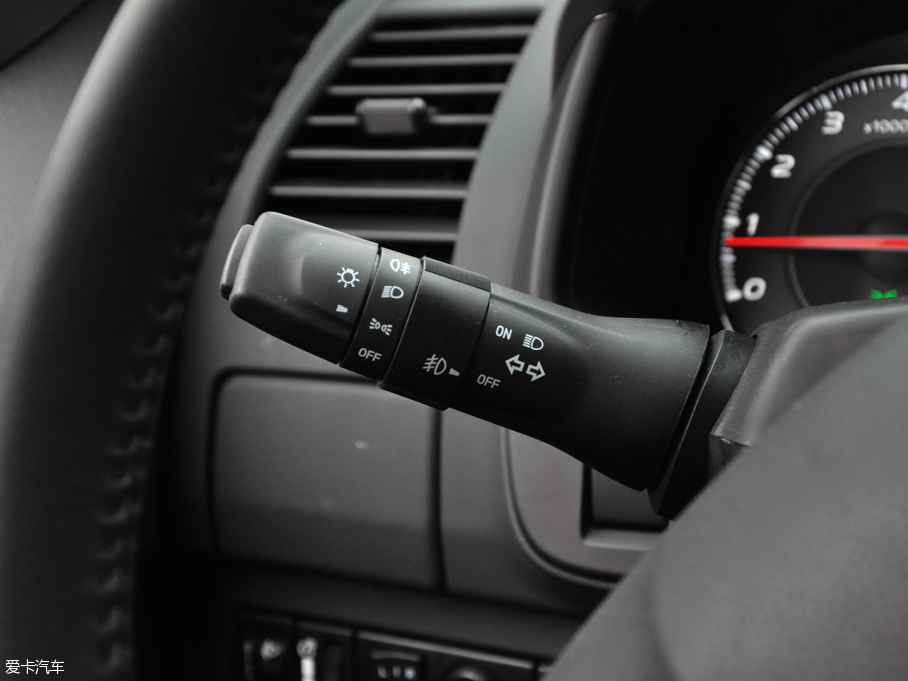 2016ʮmu-X΂b 3.0T  Ԅ 