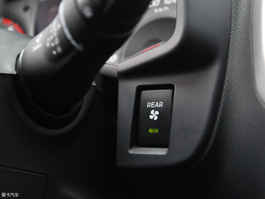 2016ʮmu-X΂b 3.0T (q) Ԅ(dng) 