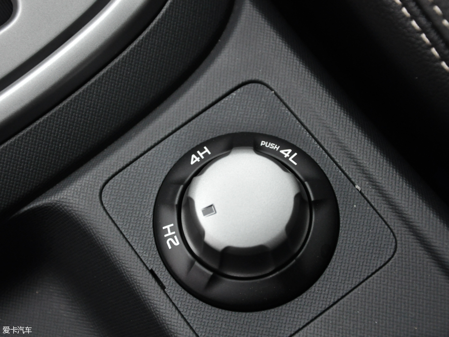 2016ʮmu-X΂b 3.0T  Ԅ 