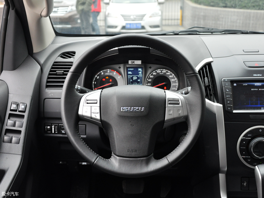 2016ʮmu-X΂b 3.0T  Ԅ 