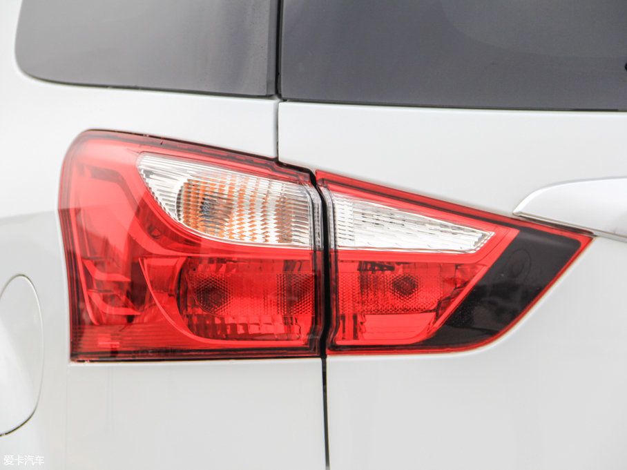 2017ʮmu-X΂b 3.0T (q) Ԅ 7 V