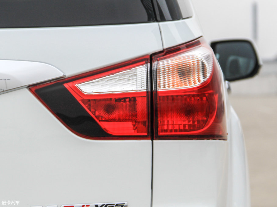 2017ʮmu-X΂b 3.0T (q) Ԅ 7 V