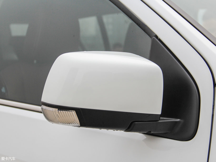 2017ʮmu-X΂b 3.0T  Ԅ 7 V