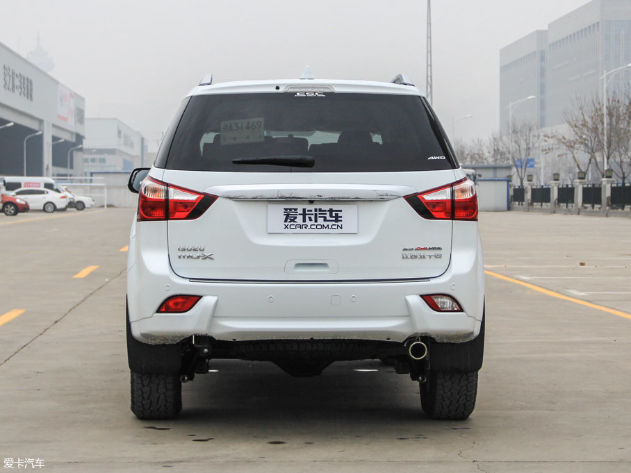 2017ʮmu-X΂b 3.0T  Ԅ 7 V