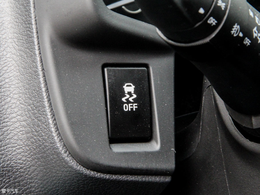 2017ʮmu-X΂b 3.0T (q) Ԅ(dng) 7 V