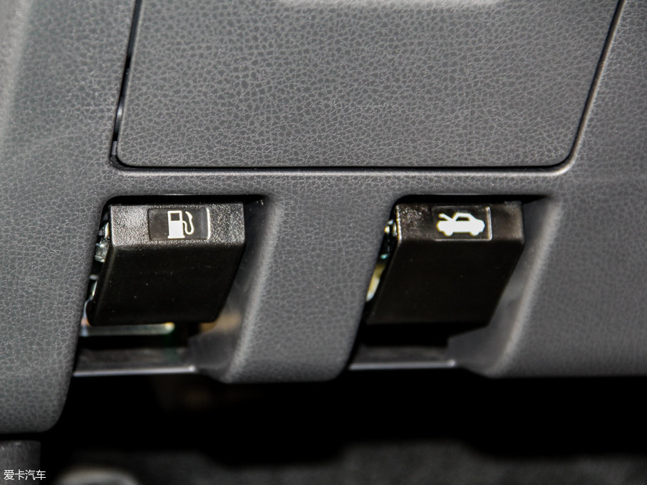 2017ʮmu-X΂b 3.0T (q) Ԅ(dng) 7 (gu)V