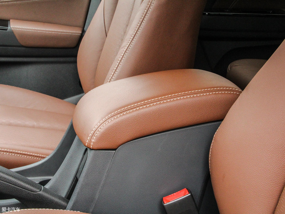 2017ʮmu-X΂b 3.0T  Ԅ 7 V