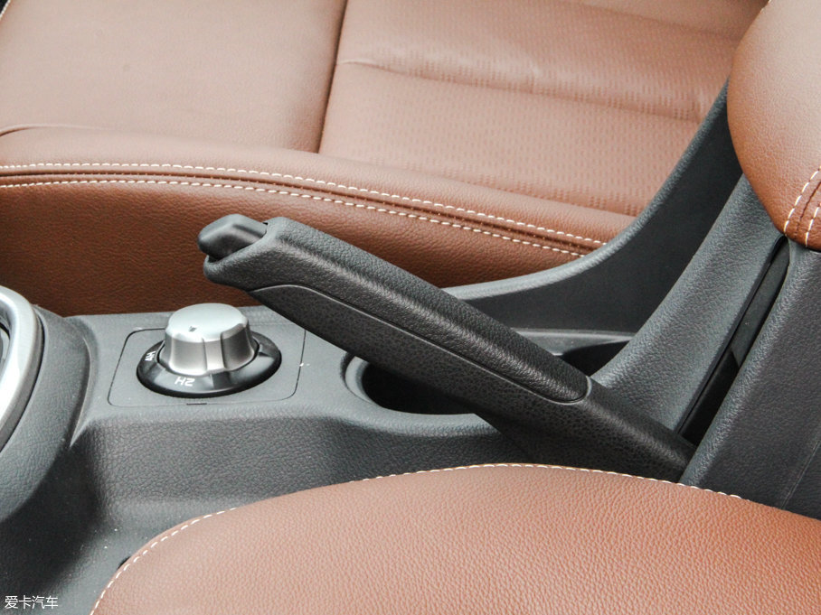 2017ʮmu-X΂b 3.0T  Ԅ 7 V