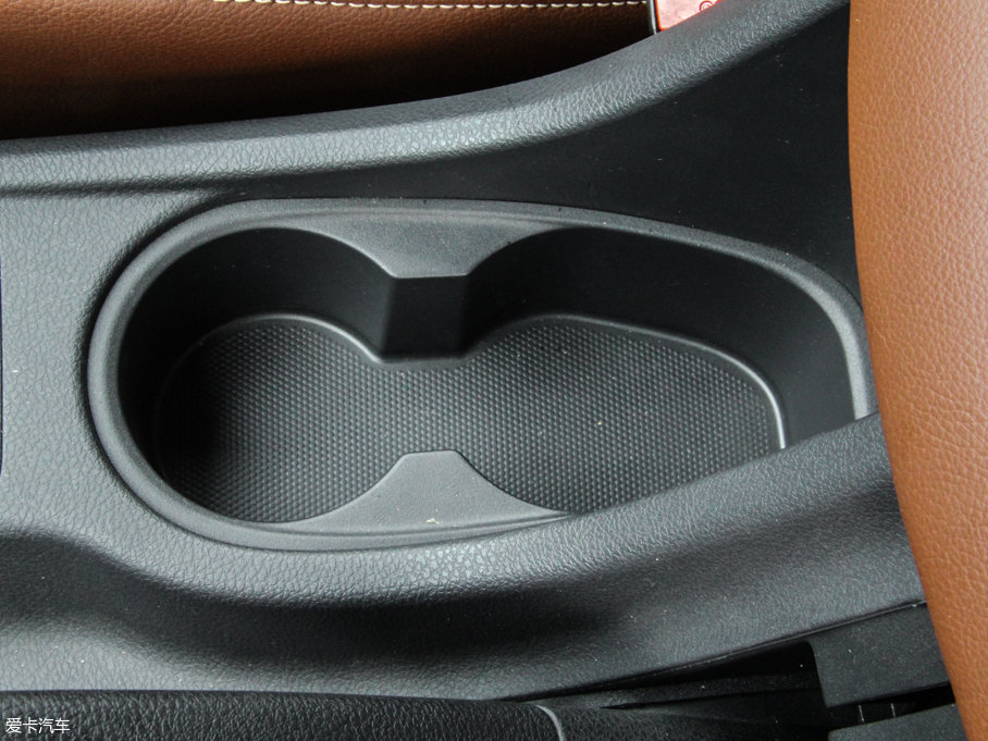 2017ʮmu-X΂b 3.0T  Ԅ 7 V