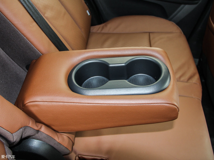 2017ʮmu-X΂b 3.0T  Ԅ 7 V