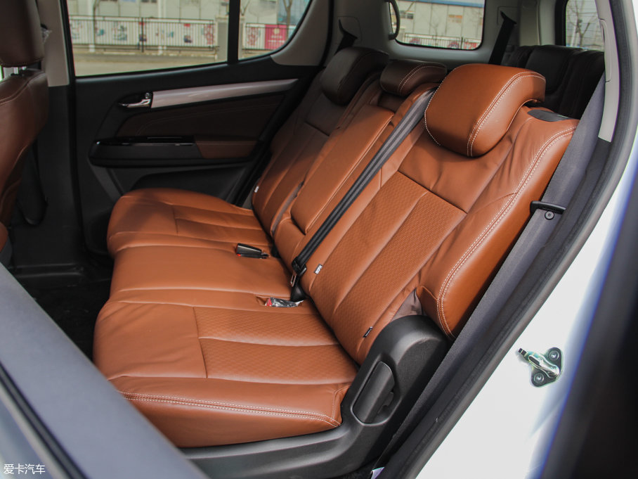 2017ʮmu-X΂b 3.0T  Ԅ 7 V