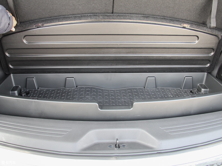 2017ʮmu-X΂b 3.0T  Ԅ 7 V