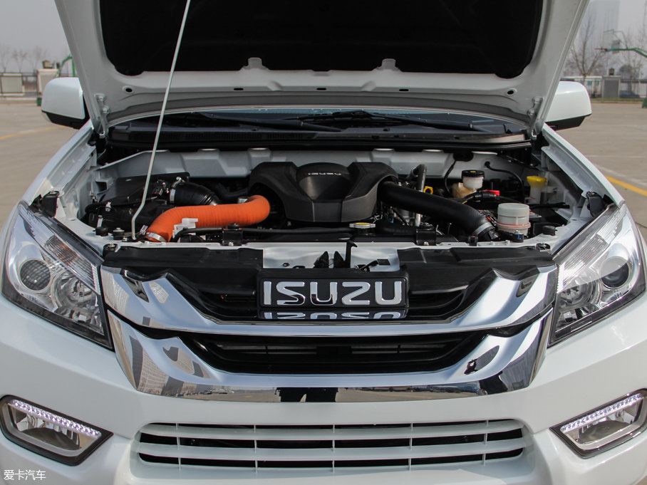 2017ʮmu-X΂b 3.0T  Ԅ 7 V