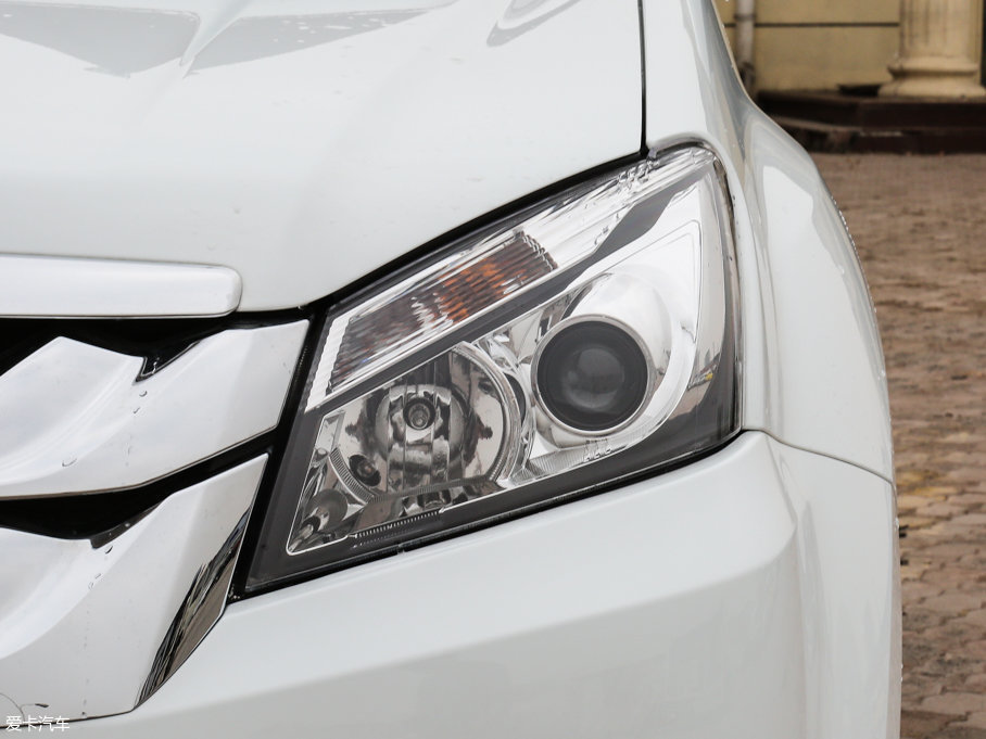 2017ʮmu-X΂b 3.0T  Ԅ 7 V