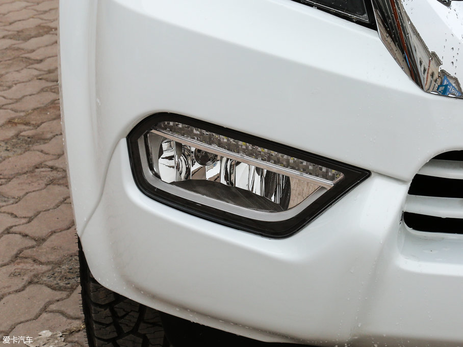 2017ʮmu-X΂b 3.0T  Ԅ 7 V