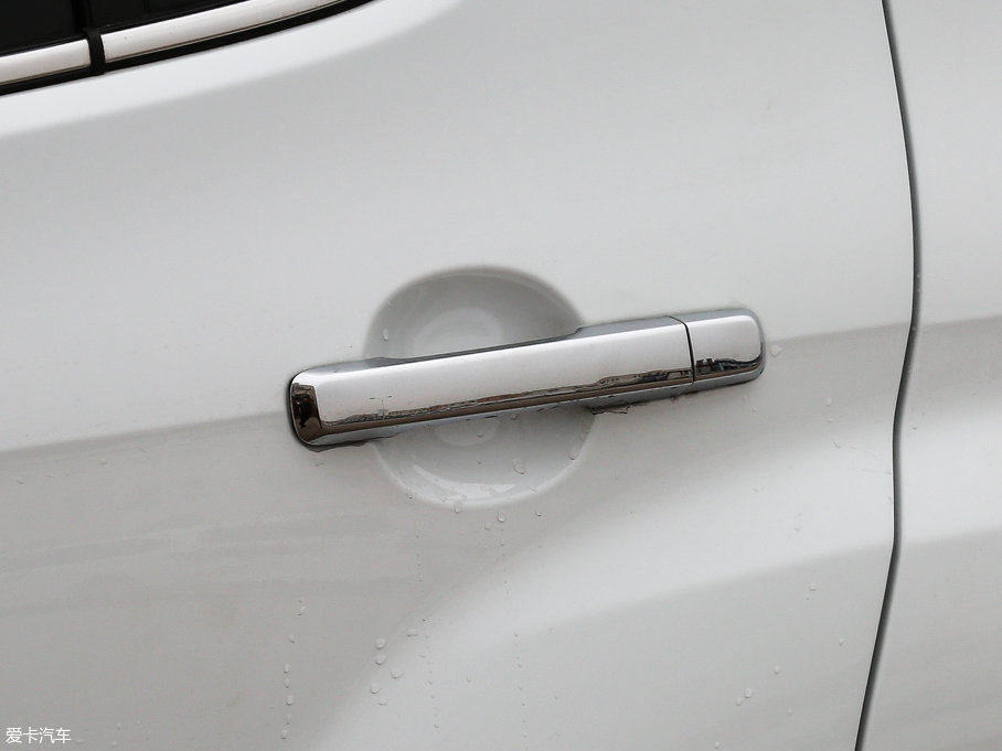 2017ʮmu-X΂b 3.0T  Ԅ 7 V