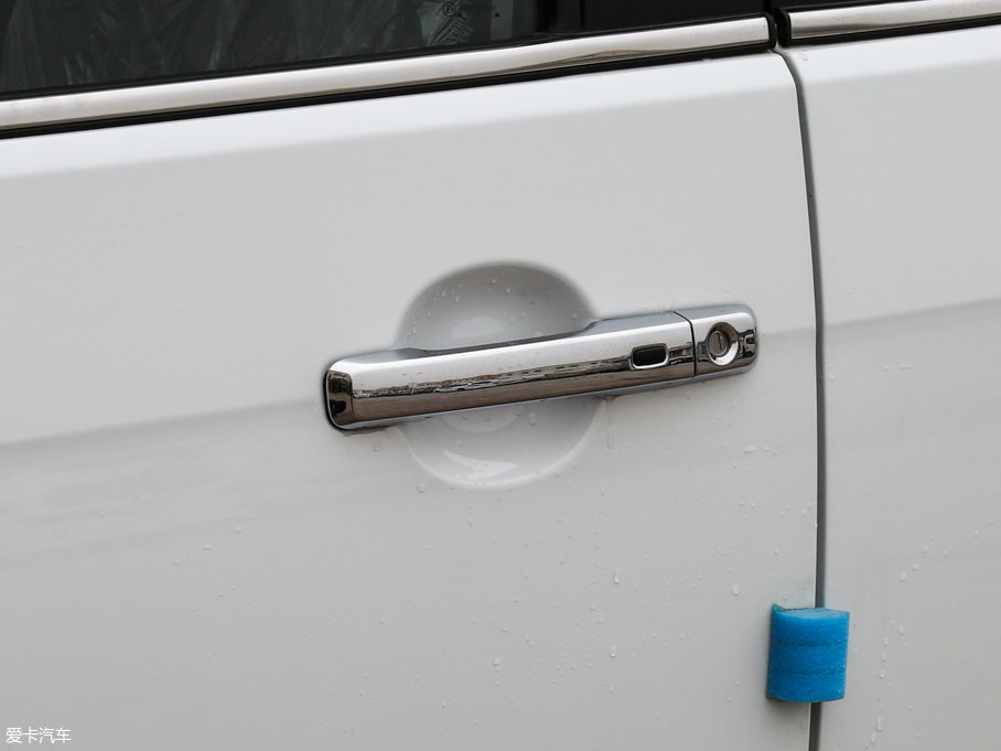 2017ʮmu-X΂b 3.0T  Ԅ 7 V