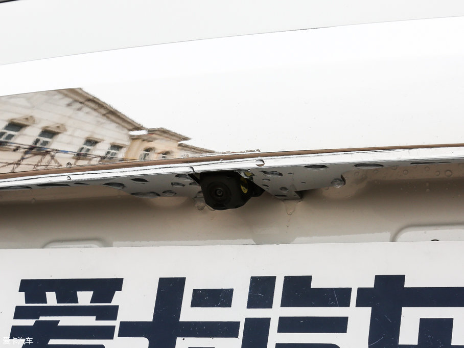 2017ʮmu-X΂b 3.0T  Ԅ 7 V