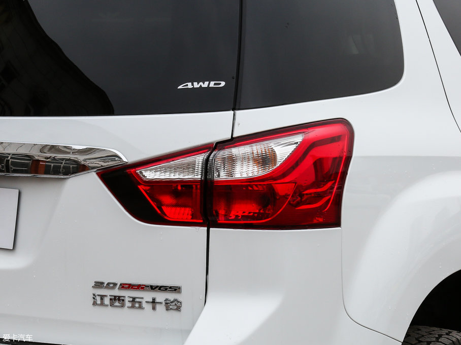 2017ʮmu-X΂b 3.0T (q) Ԅ 7 V