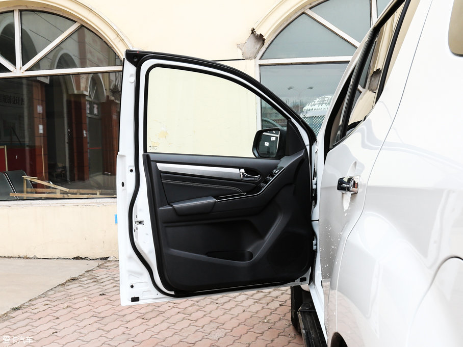 2017ʮmu-X΂b 3.0T (q) Ԅ(dng) 7 (gu)V