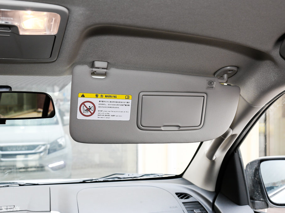 2017ʮmu-X΂b 3.0T  Ԅ 7 V