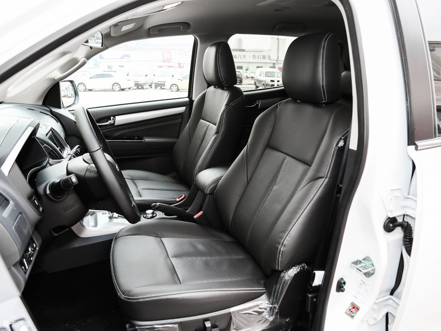 2017ʮmu-X΂b 3.0T (q) Ԅ 7 V