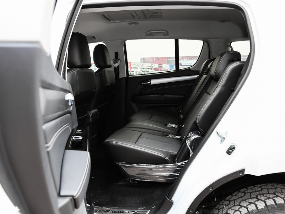 2017ʮmu-X΂b 3.0T  Ԅ 7 V