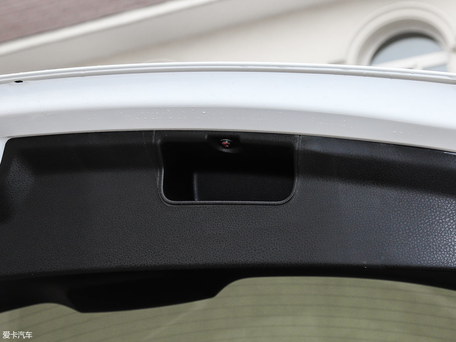 2017ʮmu-X΂b 3.0T  Ԅ 7 V