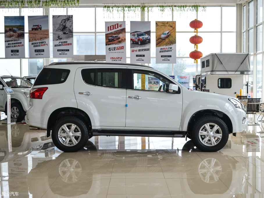 2017ʮmu-X΂b 3.0T  Ԅ 5 V