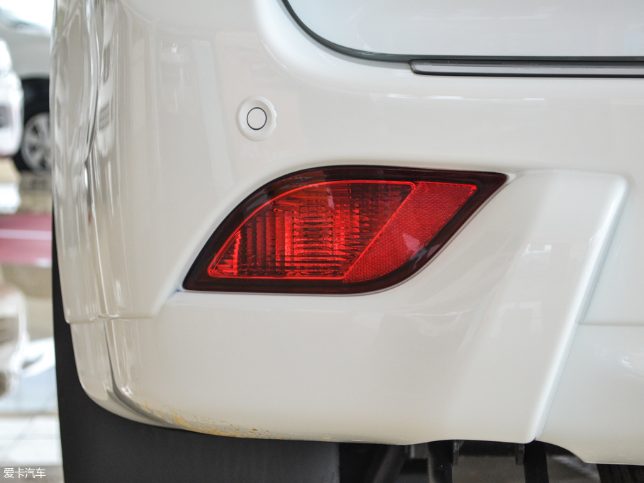 2017ʮmu-X΂b 3.0T  Ԅ 5 V