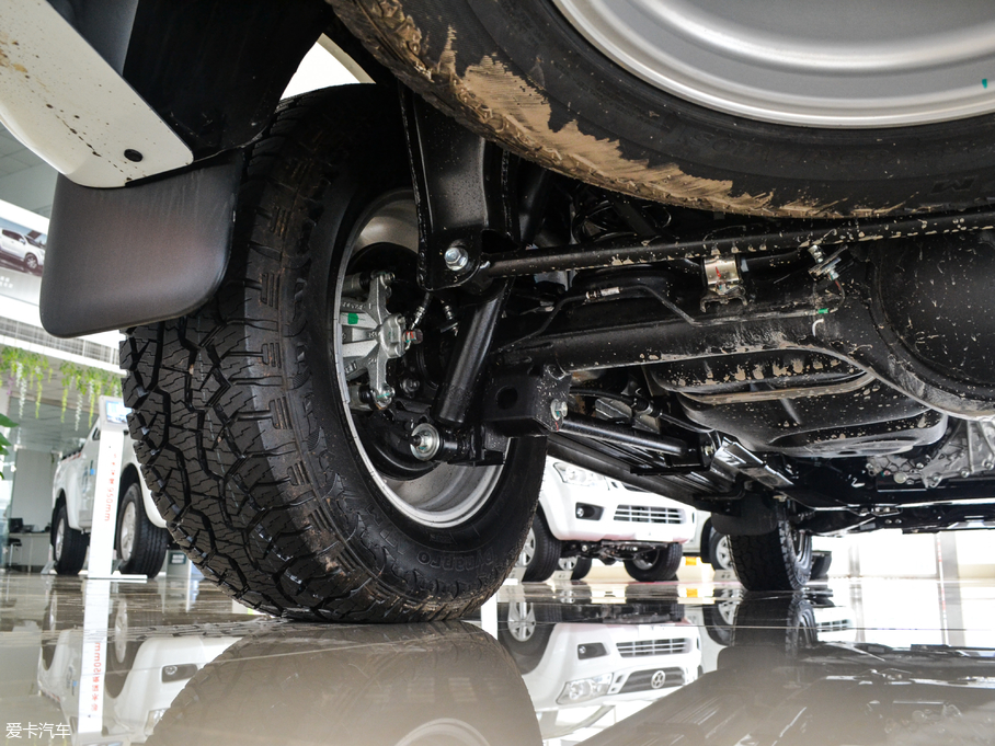 2017ʮmu-X΂b 3.0T  Ԅ 5 V