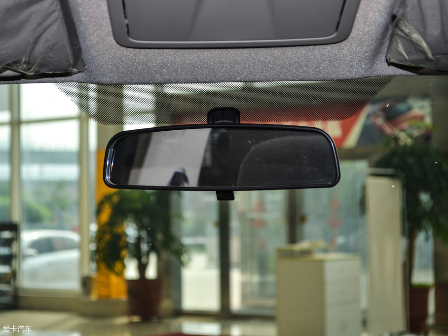 2017ʮmu-X΂b 3.0T  Ԅ 5 V