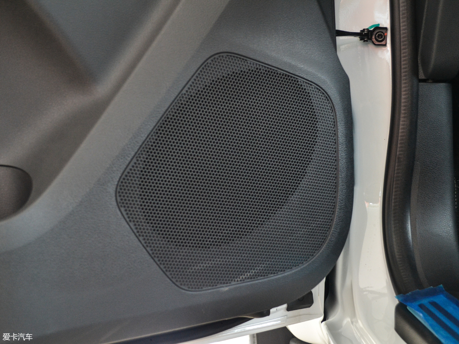 2017ʮmu-X΂b 3.0T  Ԅ 5 V