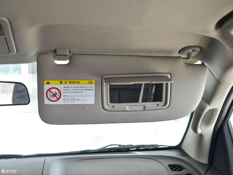 2017ʮmu-X΂b 3.0T  Ԅ 5 V