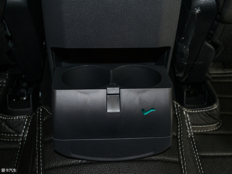 2017ʮmu-X΂b 3.0T (q) Ԅ(dng) 5 V