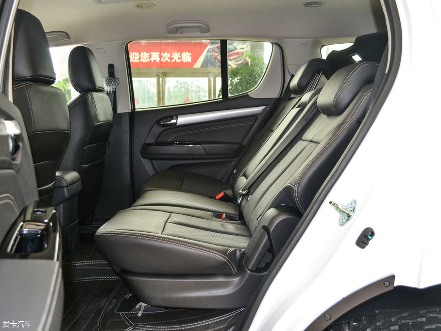 2017ʮmu-X΂b 3.0T (q) Ԅ 5 V