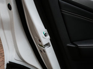 20173.0T (q) Ԅ 7 V g