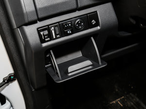 20173.0T (q) Ԅ 7 V g