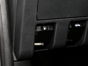 20173.0T (q) Ԅ 7 V g