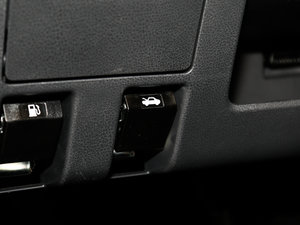 20173.0T (q) Ԅ 7 V g