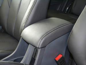 20173.0T (q) Ԅ(dng) 5 V 