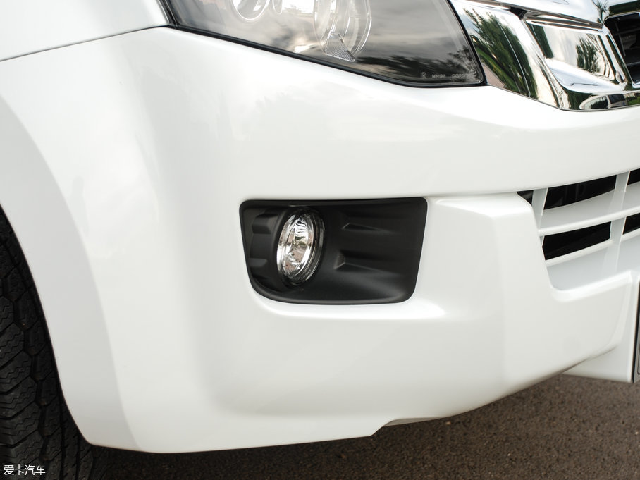 2018��D-MAX 3.0T �Ԅ���򌳬���A��