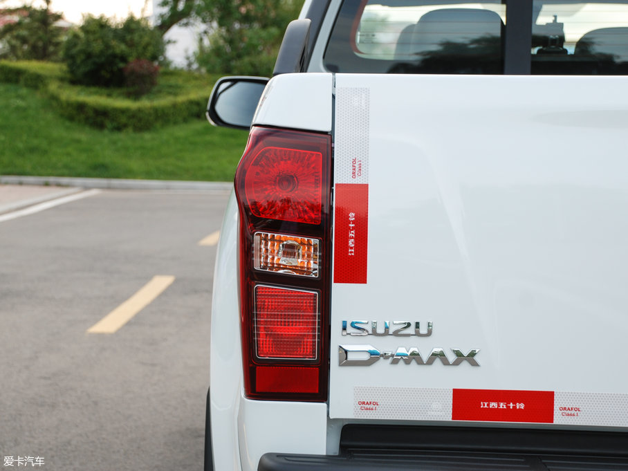 2018��D-MAX 3.0T �Ԅ����(q��)�����A��