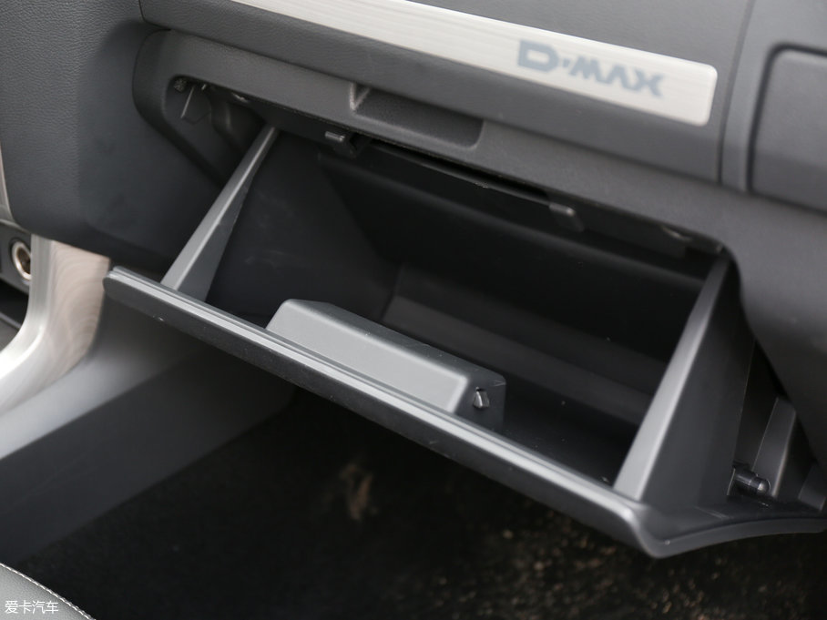 2018��D-MAX 3.0T �Ԅ���򌳬���A��
